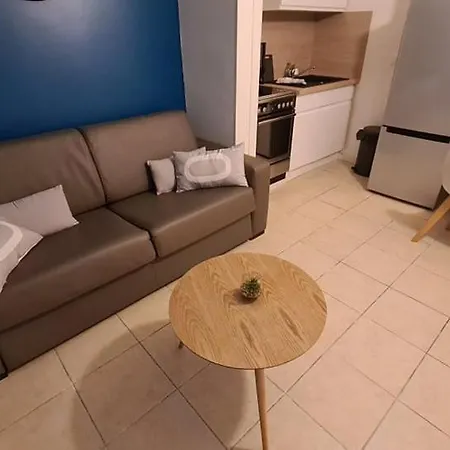 Lägenhet Le Bout Du Quai