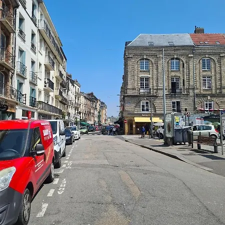 Lägenhet Le Bout Du Quai